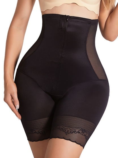 Seamless shaper shorts made with breathable fabric, ideal for all-day shaping comfort.

