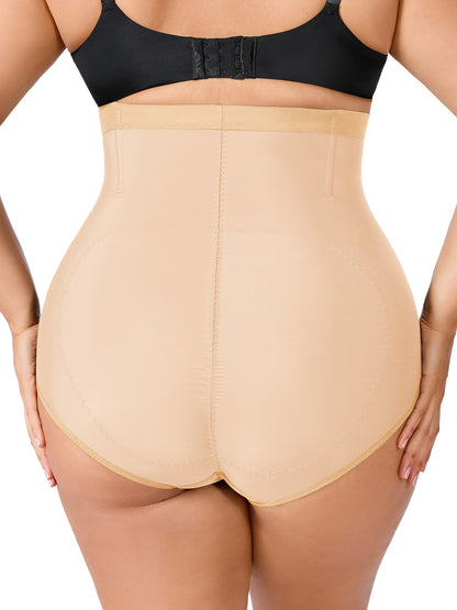 Seamless tummy compression panty ideal for plus size women needing all-day comfort.